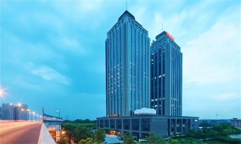 恒源国际财富中心：地理位置优越，交通便捷，办公环境舒适