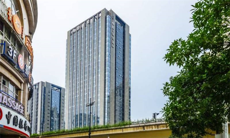 杭州市拱墅区中心区域的元丰钛合国际大厦