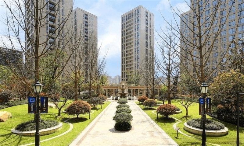 丰盛九玺，位于杭州市西湖区