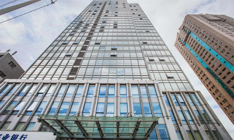 杭州市西湖区浙江发展大厦——引领商务办公新潮流
