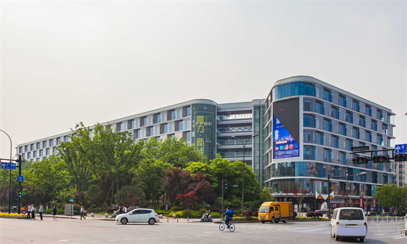 杭州市余杭区富力天贸：商业繁华中的创新发展平台