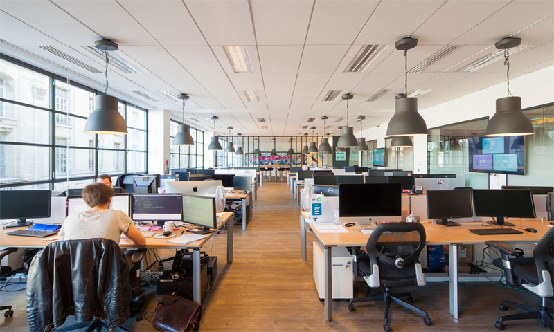 黄鸿年科技综合大楼