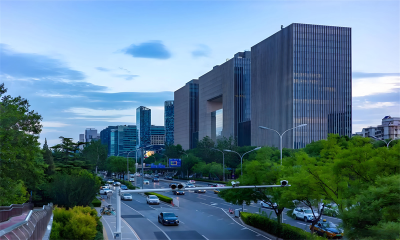 西湖中石油大厦